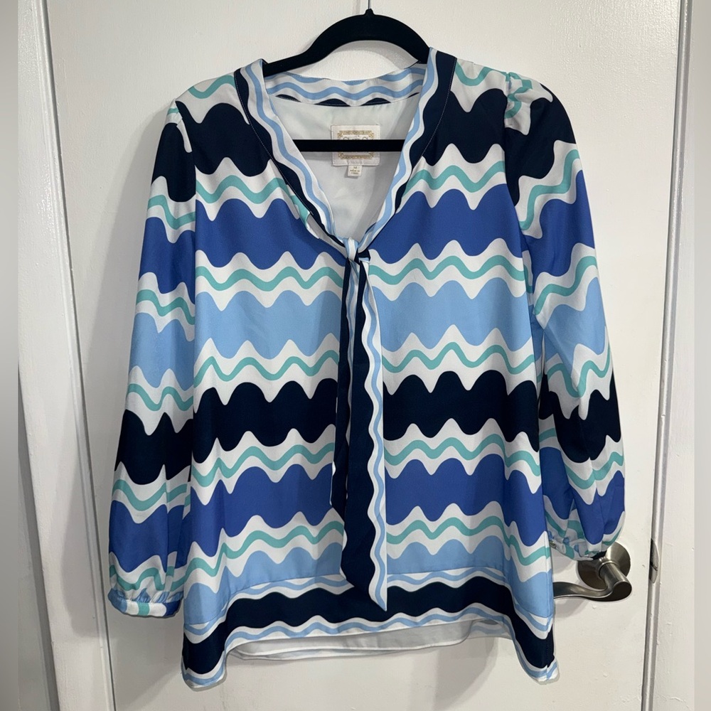 Sail To Sable Wavy Stripe Blue Blouse Size Medium